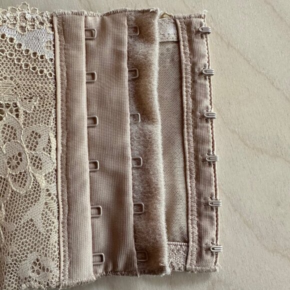 NWOT b.temped by Wacoal Enticing Strapless Bra Tan 32DD - Picture 4 of 5